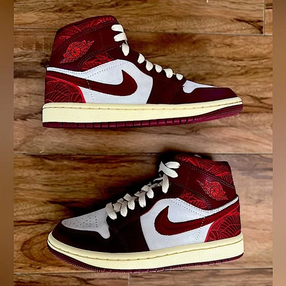 Air Jordan 1 Special Edition “Tiki Leaf” - Picture 9 of 10